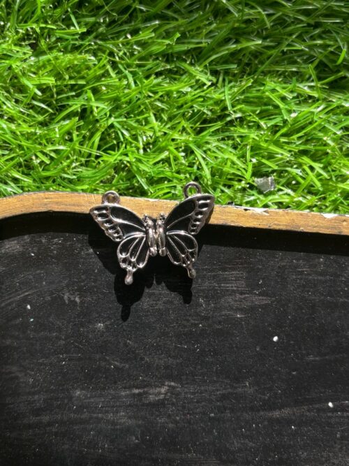 Magnetic Butterfly Black On Silver