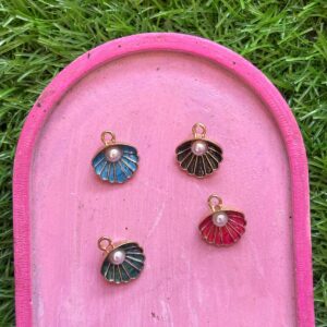 Sea Shell Alloy Charm