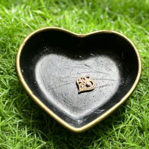 Elegant Gold-Toned Filigree Heart Charm (Single)