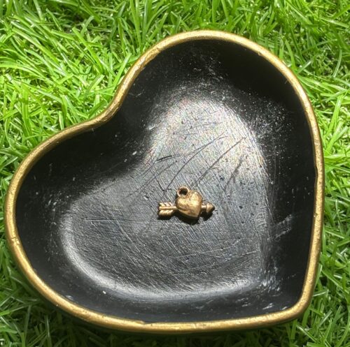 Charming Gold-Toned Heart with Arrow Charm (Single)