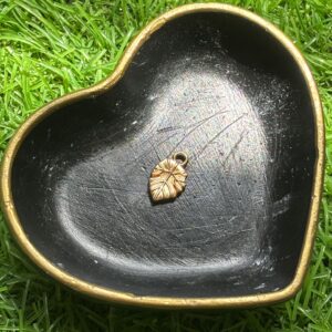 Delicate Gold-Toned Leaf Charm (Single)