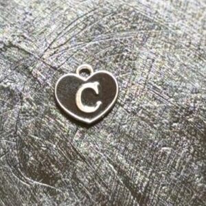 1 Piece Letter "C" Heart Charm