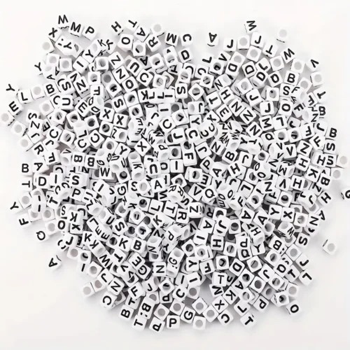White On Square Alphabet Beads 100-2000pcs