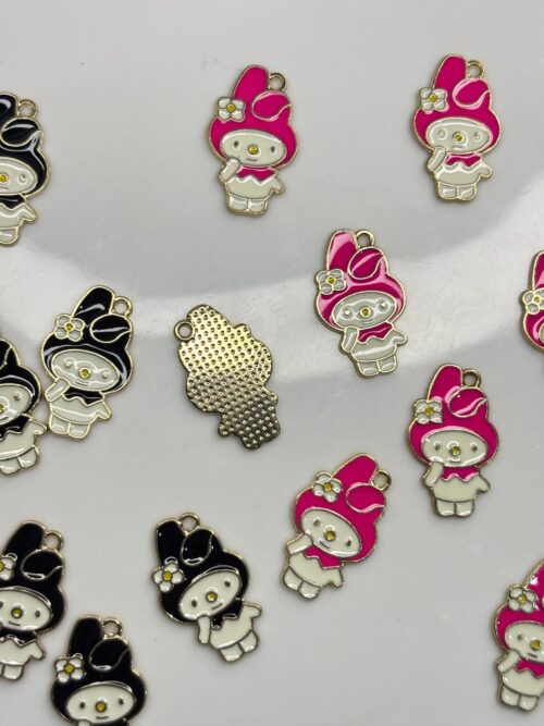 MELODY CARTOON OERDANT / CHARM FOR DIY CRAFTING BRACELETS , BAGS , KEYCHAINS AND MORE PROJECTS
