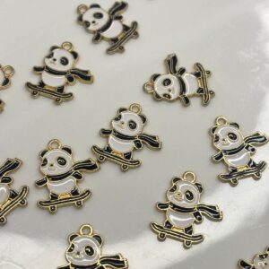 SKIING SCARF PANDA Cute Handmade Panda Bear Crafting with Adorable Panda Parts for Making, Keychains, Accessories (DIY Supplies, Charms)